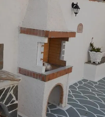 Sunny Nyaraló Agios Georgios (Troezen)