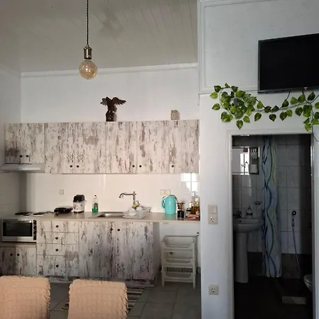 Sunny Nyaraló Agios Georgios (Troezen)