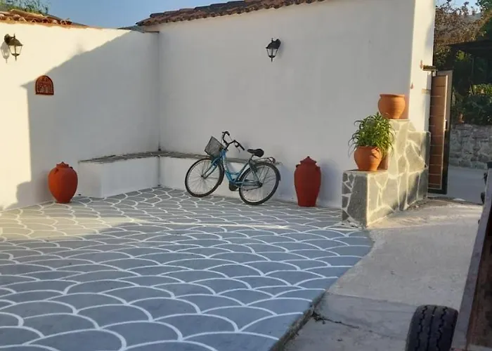 Holiday home Sunny Agios Georgios (Troezen)